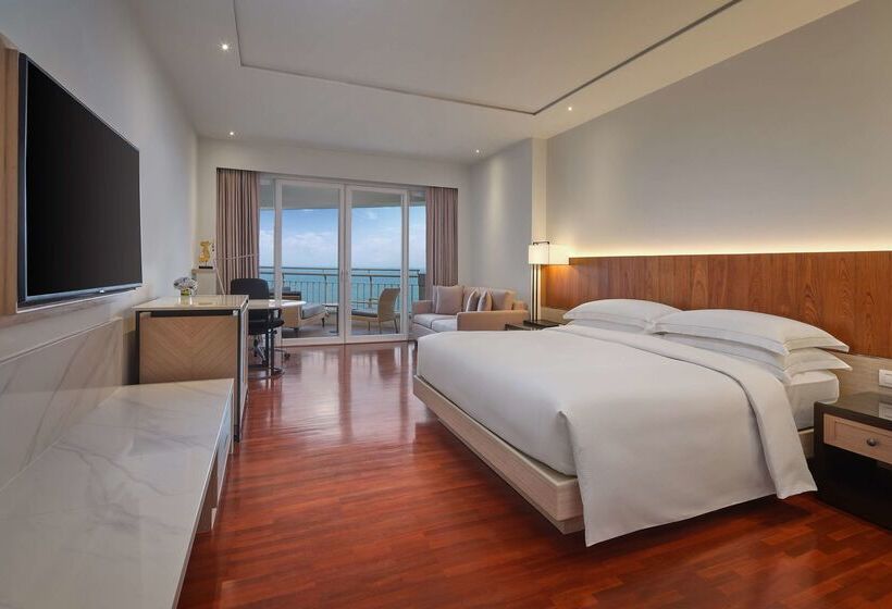 Hilton Hua Hin Resort & Spa