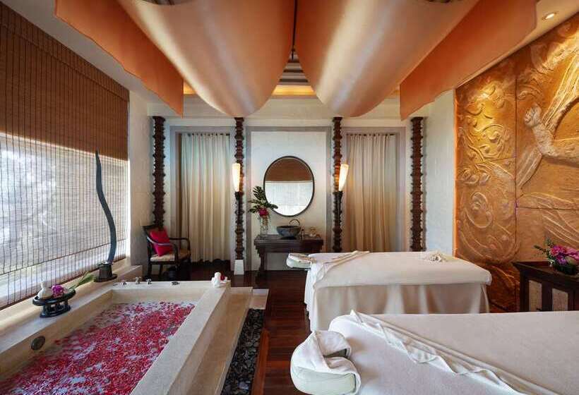 Hilton Hua Hin Resort & Spa