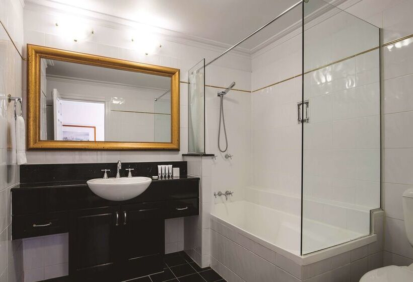 Adina Apartment Hotel Brisbane Anzac Square
