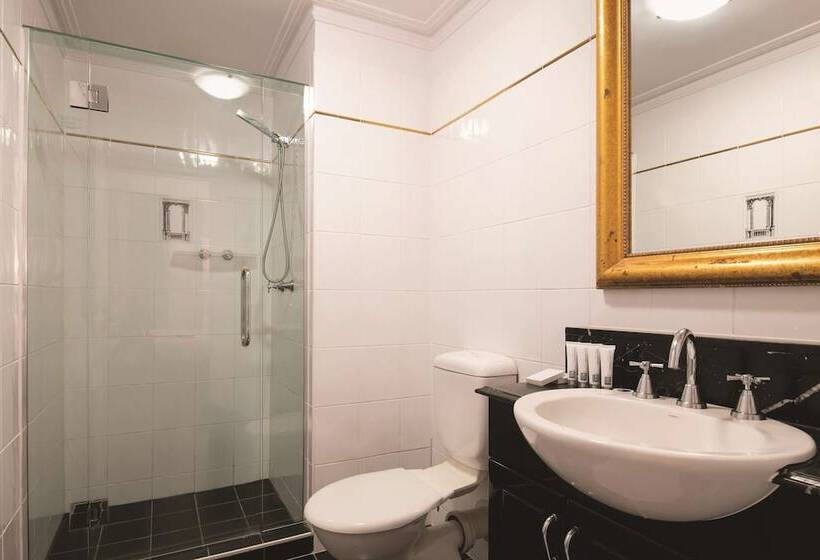 Adina Apartment Hotel Brisbane Anzac Square