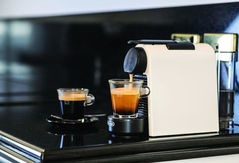 Adina Apartment Hotel Brisbane Anzac Square