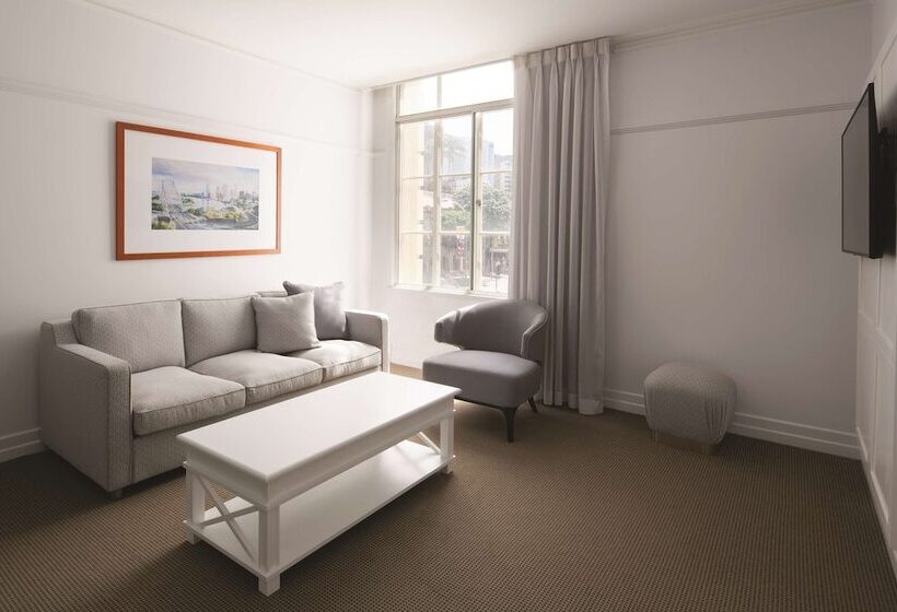 Adina Apartment Hotel Brisbane Anzac Square