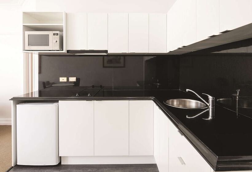 Adina Apartment Hotel Brisbane Anzac Square