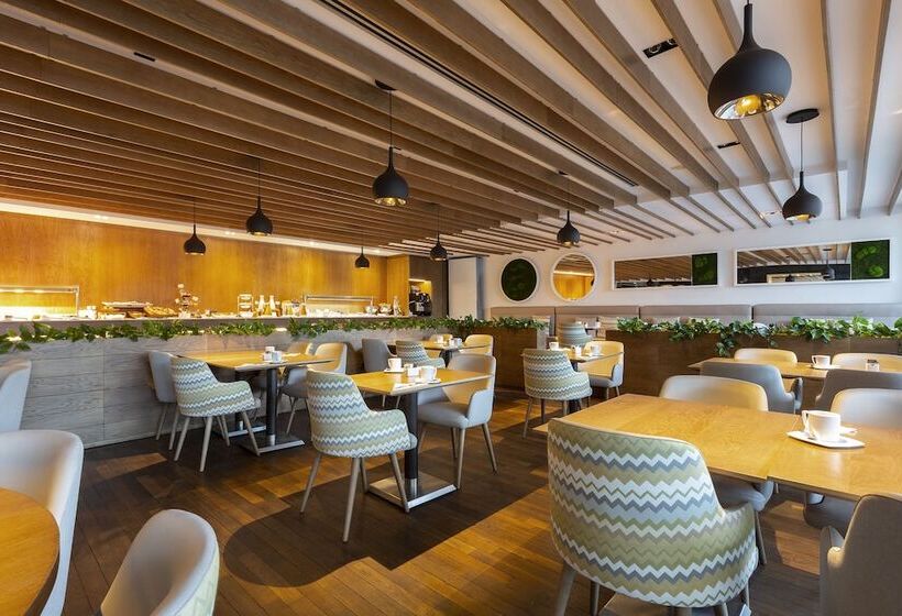 בית מלון כפרי Aimia