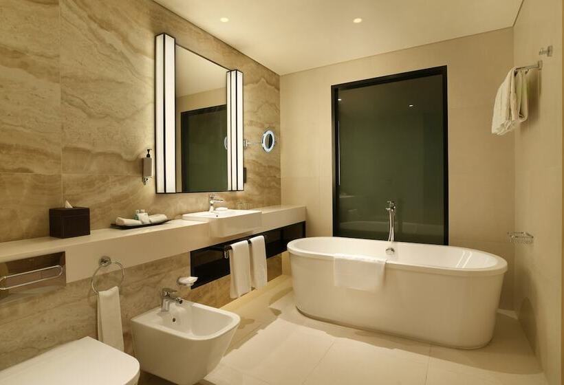 هتل Al Ain Rotana