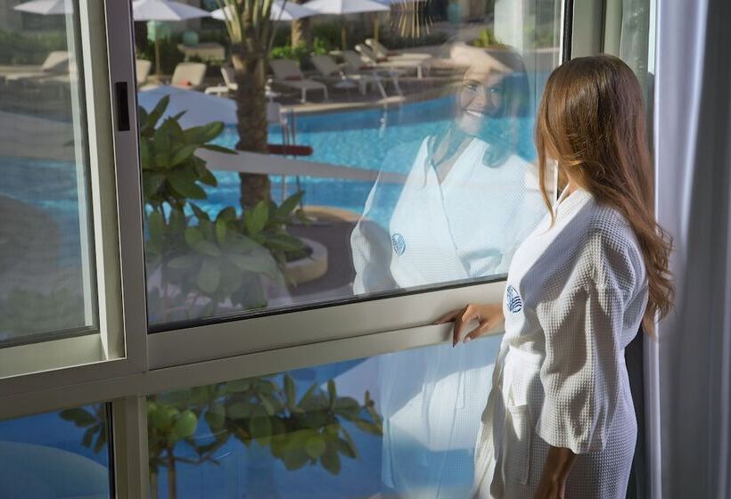 هتل Al Ain Rotana