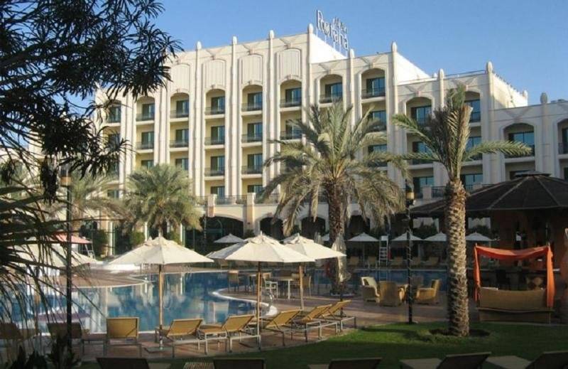 هتل Al Ain Rotana