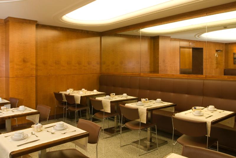 هتل Albergo Santa Chiara