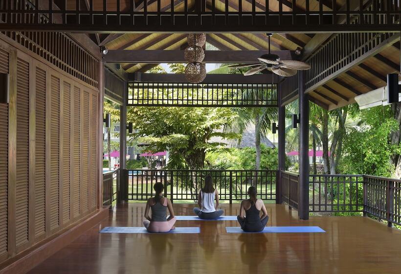 ホテル Aonang Villa Resort I Beach Front