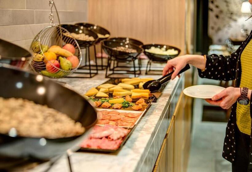 Apex City Quay Hotel & Spa