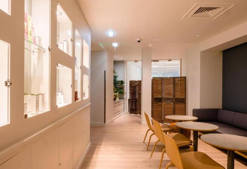 Apex City Quay Hotel & Spa