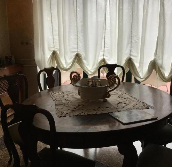 호텔 Bentivoglio Residenza D'epoca