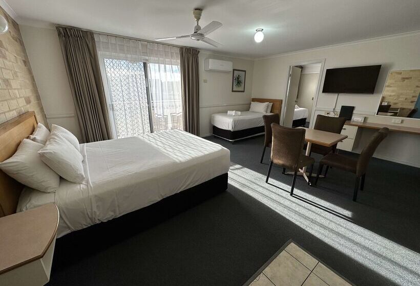 هتل Best Western Ambassador Motor Lodge