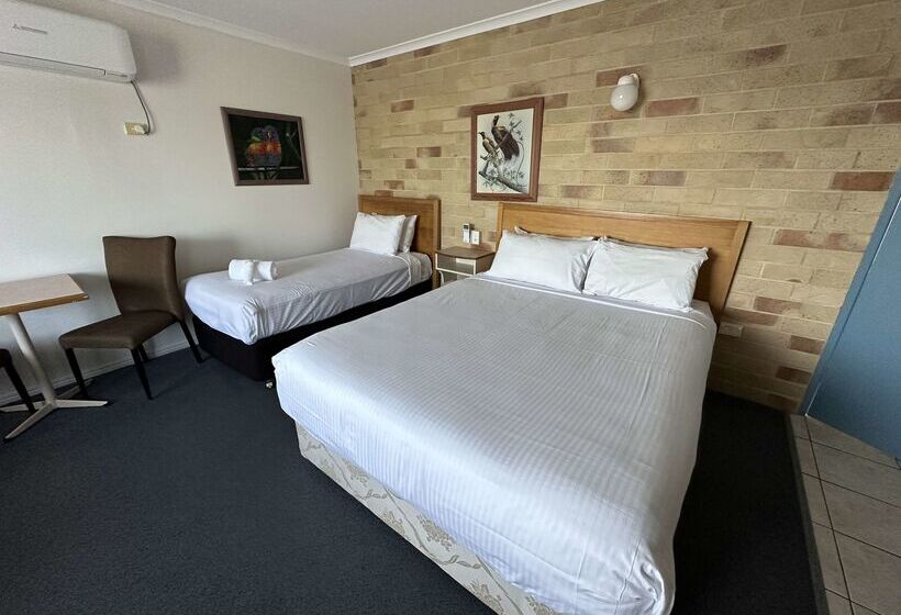 هتل Best Western Ambassador Motor Lodge