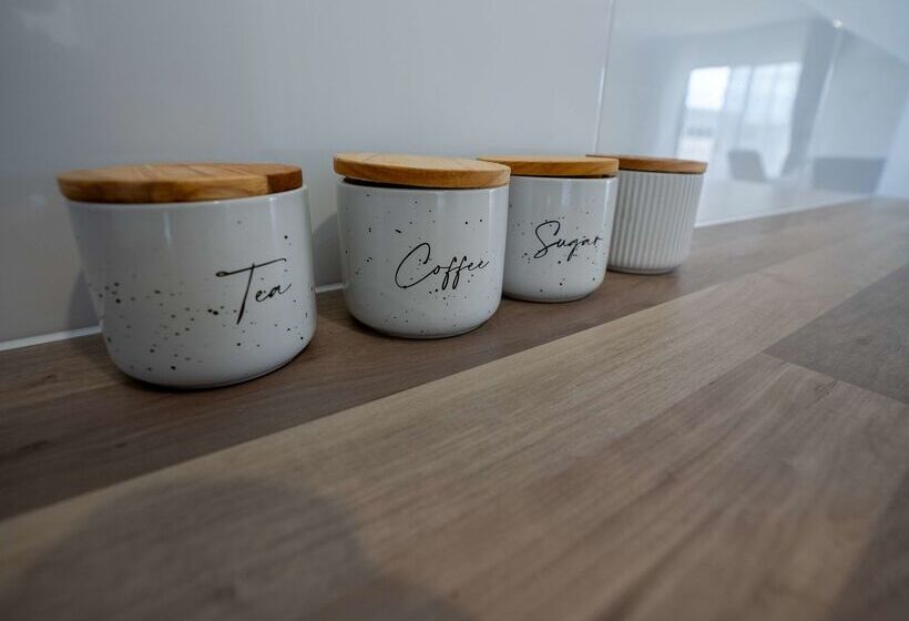 هتل Best Western Ambassador Motor Lodge