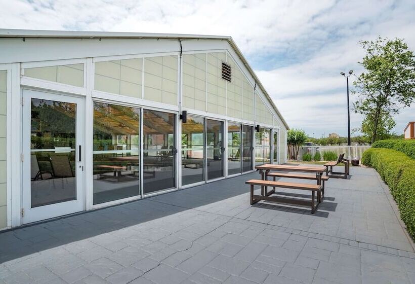 ホテル Best Western Carlton Suites