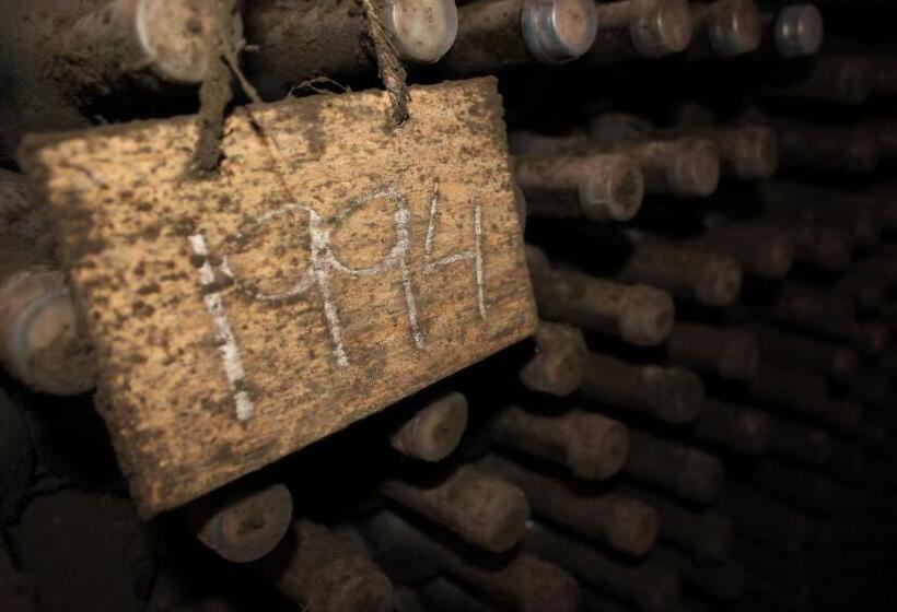 هتل Vinícola Real 200 Monges