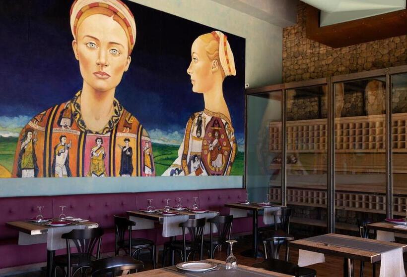 هتل Vinícola Real 200 Monges