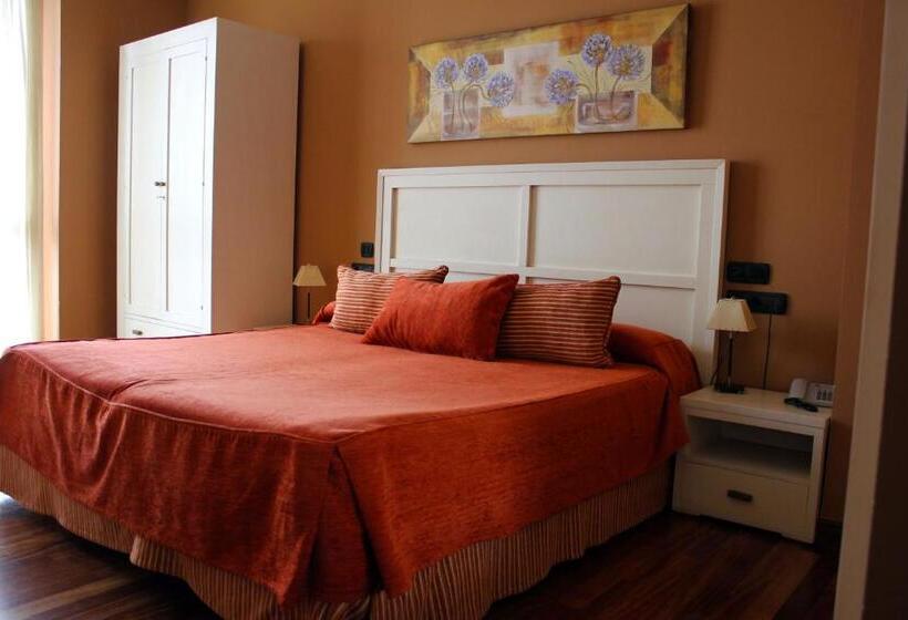 هتل Vinícola Real 200 Monges