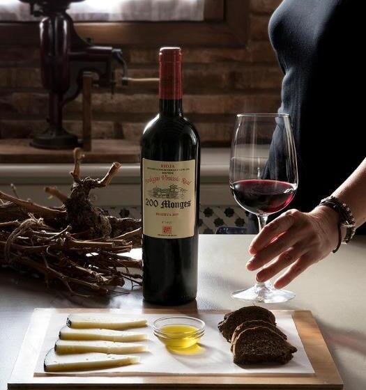 هتل Vinícola Real 200 Monges