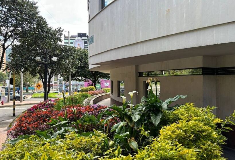 Отель Bogota Regency Usaquen