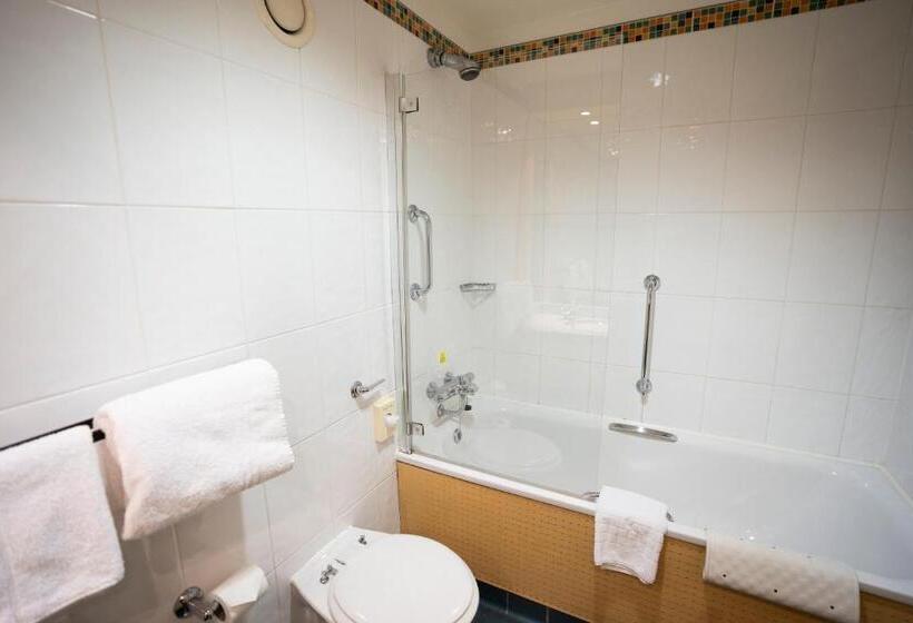 The Bolton Stadium Hotel, A Member Of Radisson Individuals