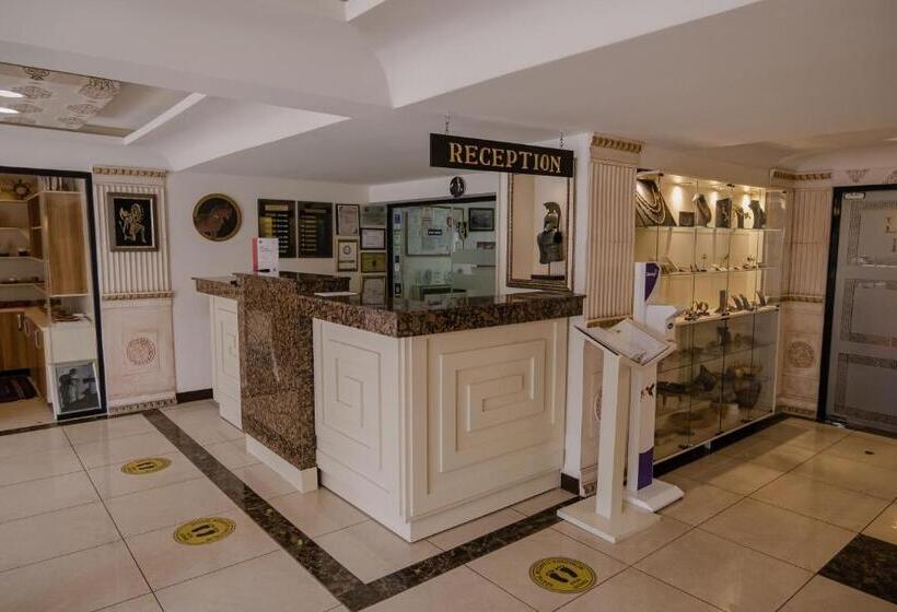 ホテル Buyuk Truva