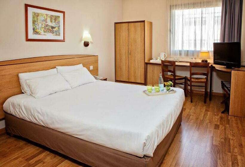 ホテル YIT Ciudad de Elche