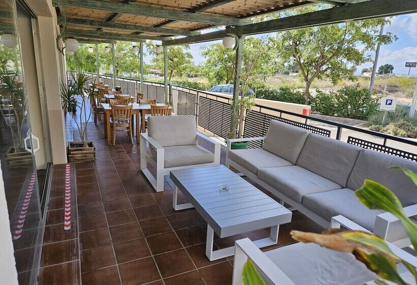 ホテル YIT Ciudad de Elche