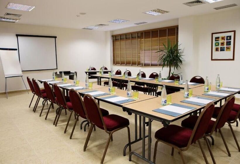 ホテル YIT Ciudad de Elche