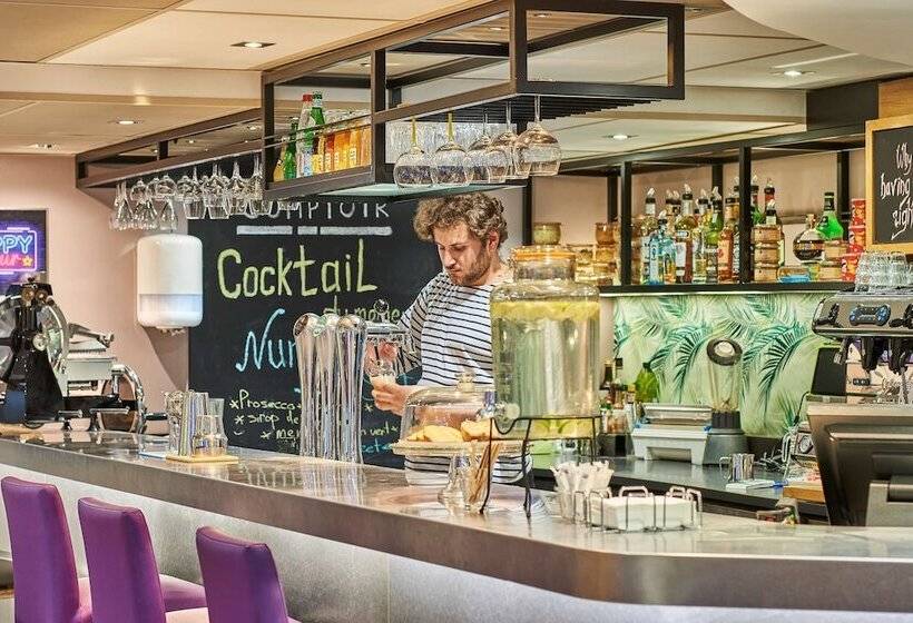 ホテル Campanile Lyon Centre Berges Du Rhone