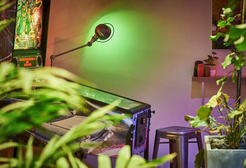 ホテル Campanile Lyon Centre Berges Du Rhone