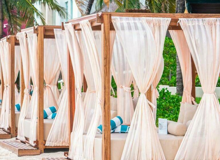 هتل Cancun Bay All Inclusive