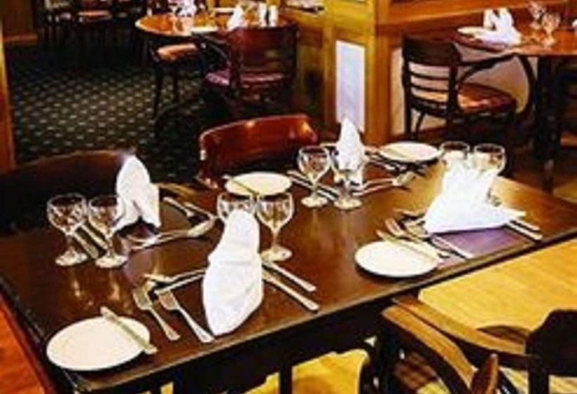 בית מלון כפרי Carrington House