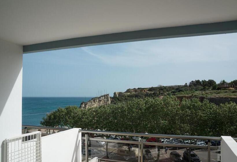 בית מלון כפרי Carvi Beach