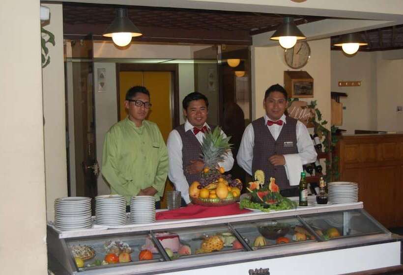 هتل Cesar S Plaza