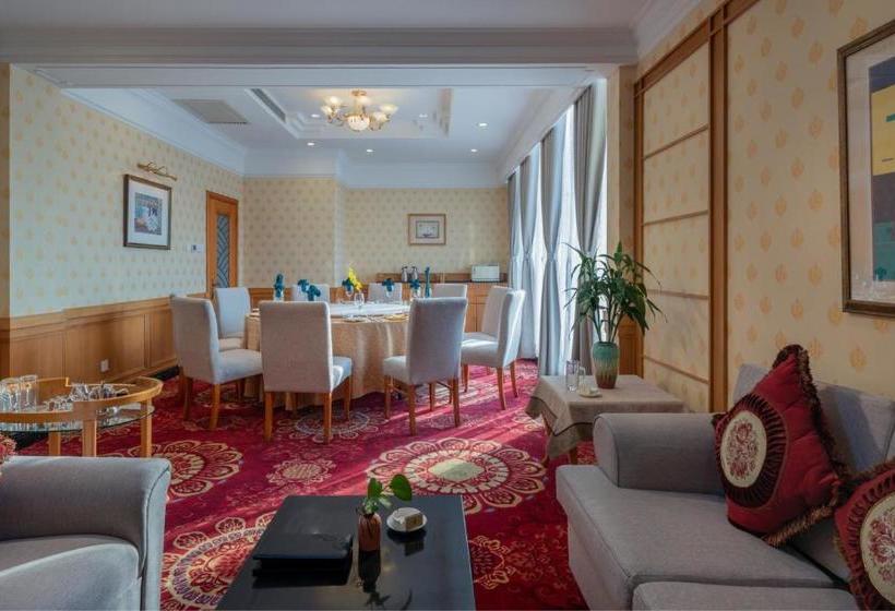 Отель Changsha Sun Shine