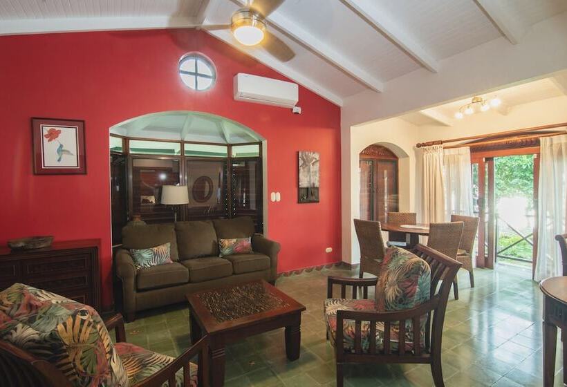 فندق Club Del Mar Oceanfront