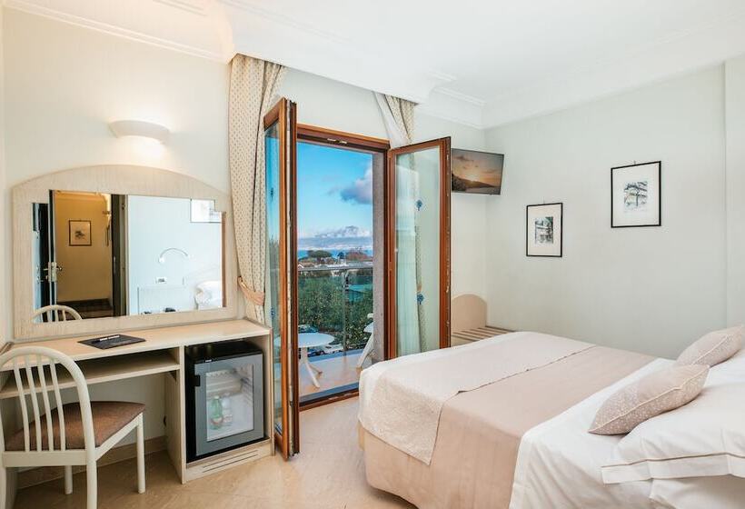 ホテル Gardenia Sorrento