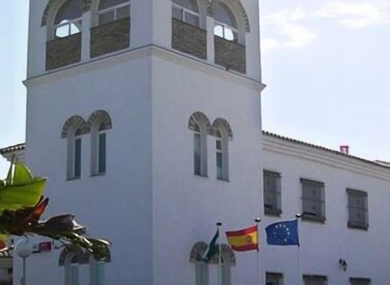 فندق Cortijo Los Gallos