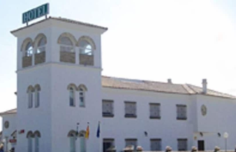 فندق Cortijo Los Gallos