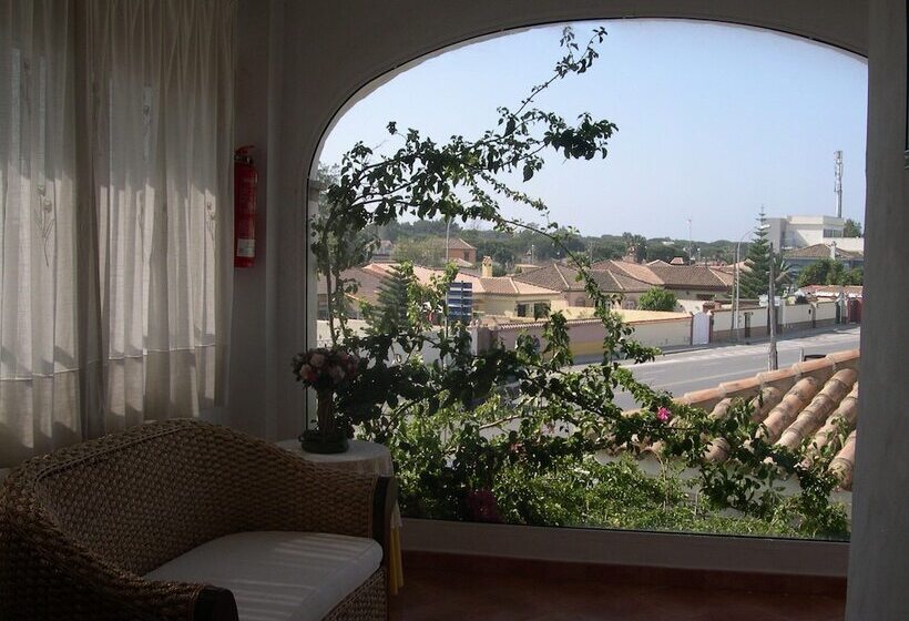 فندق Cortijo Los Gallos