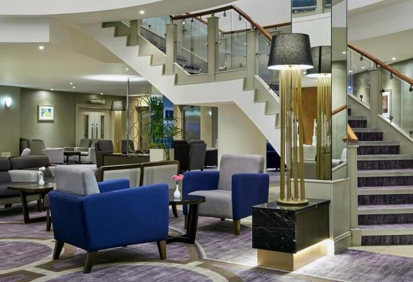 בית מלון כפרי Crowne Plaza   Belfast, An Ihg