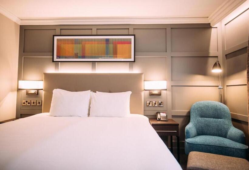 בית מלון כפרי Crowne Plaza   Belfast, An Ihg