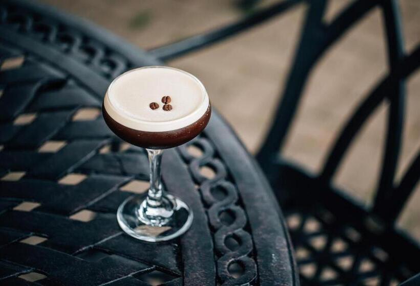 בית מלון כפרי Crowne Plaza   Belfast, An Ihg