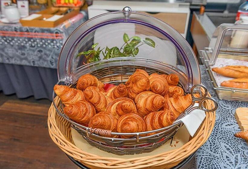 호텔 Des Alpes Bulle Center