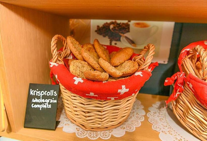 בית מלון כפרי Des Alpes Bulle Center