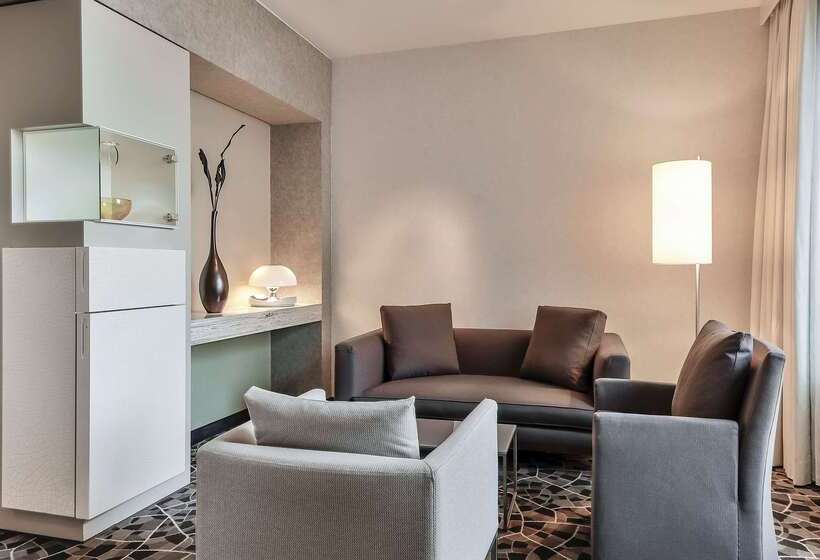 Dorint Hotel Am Heumarkt Köln