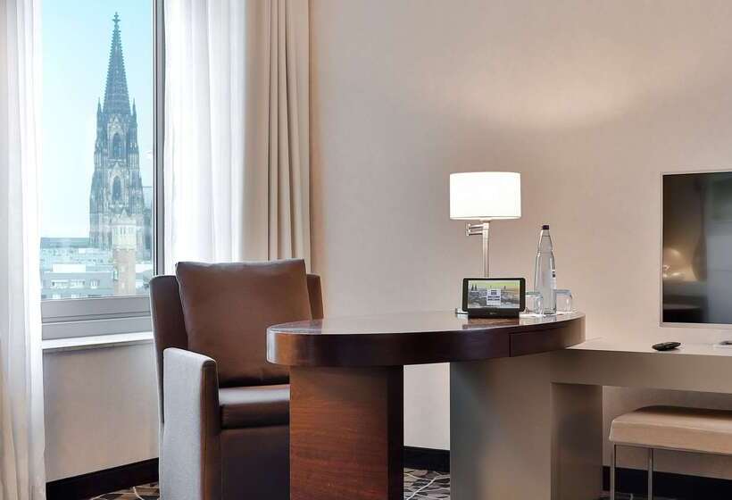 Dorint Hotel Am Heumarkt Köln