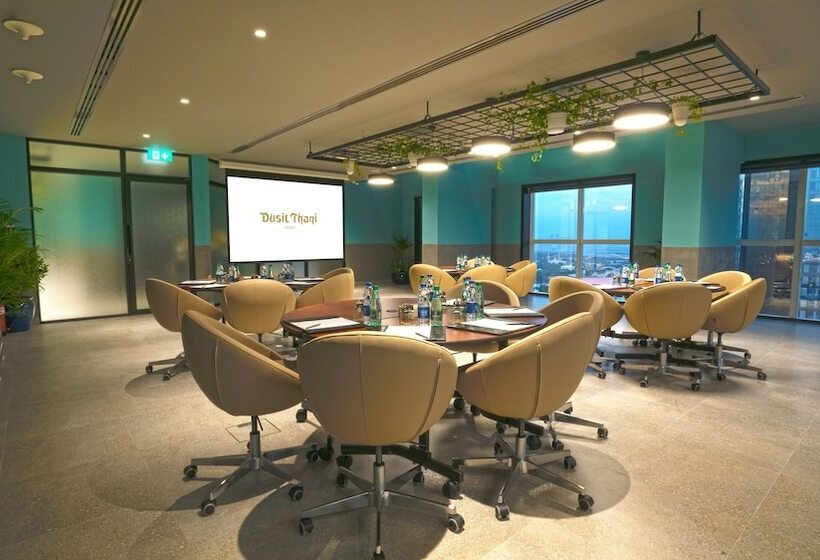 هتل Dusit Thani Dubai